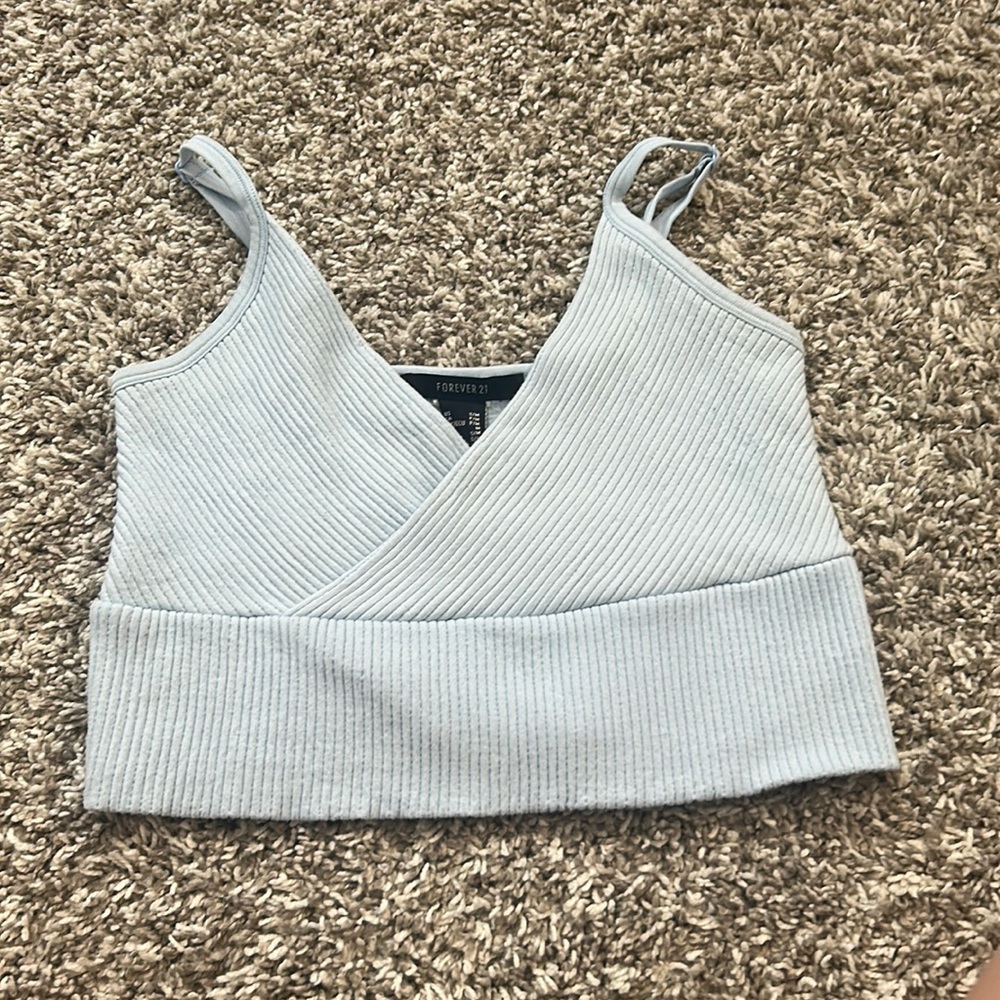 Forever 21 light blue cropped tank top size small/medium
